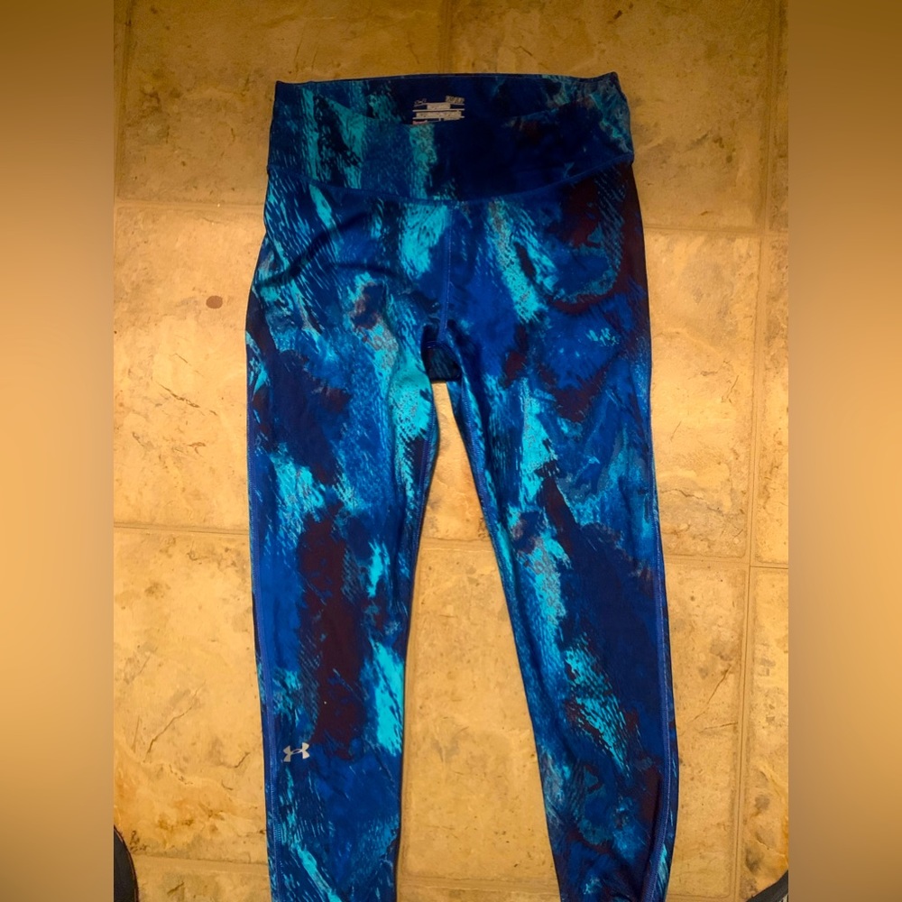 Under Armour compression tights
